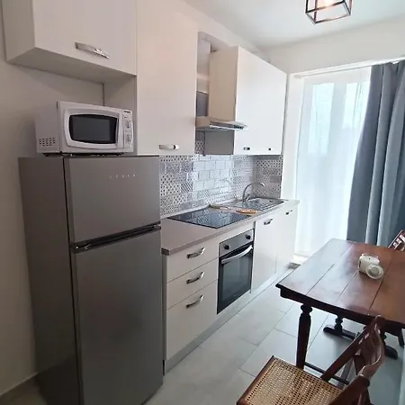 Apartman La Terrazza Sull'appia By Hostand