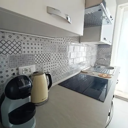 Apartamento La Terrazza Sull'appia By Hostand Roma